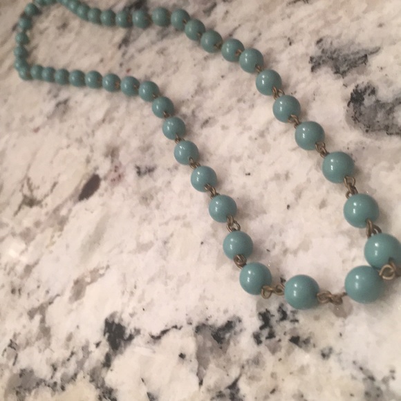 Turquoise bead necklace - Picture 3 of 4